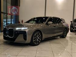 بی ئێم دەبڵیو سیریەس 7